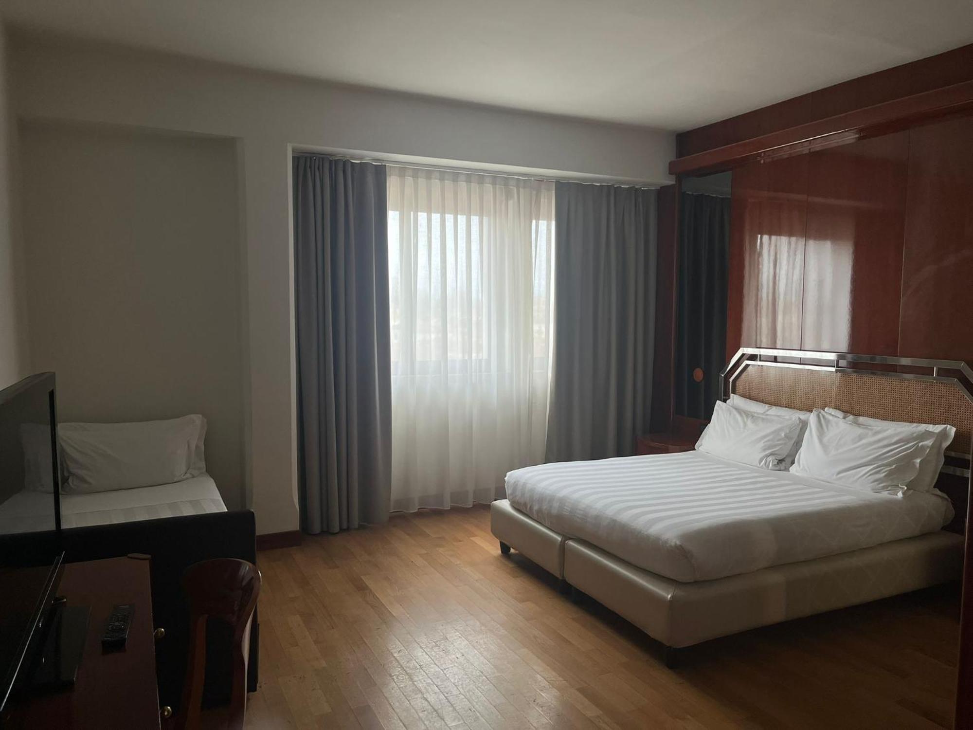 Hotel Napoleon Lucca Esterno foto