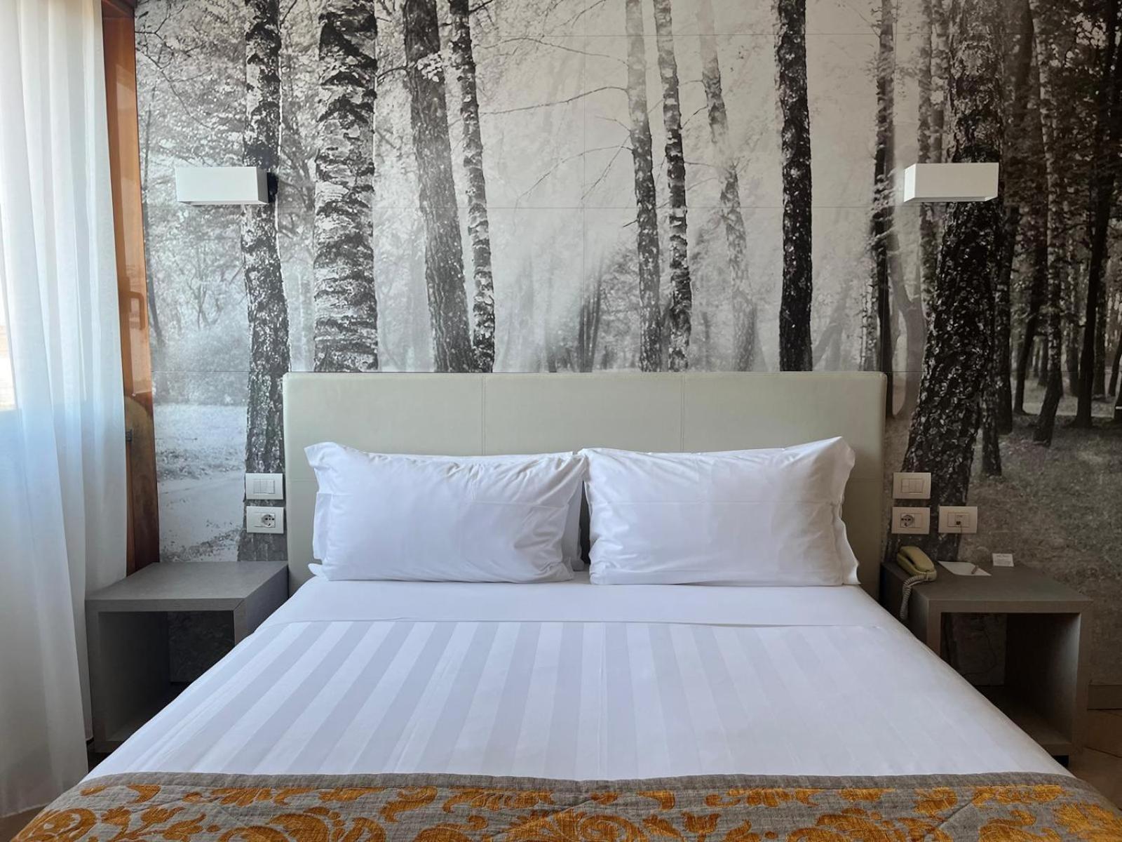 Hotel Napoleon Lucca Esterno foto