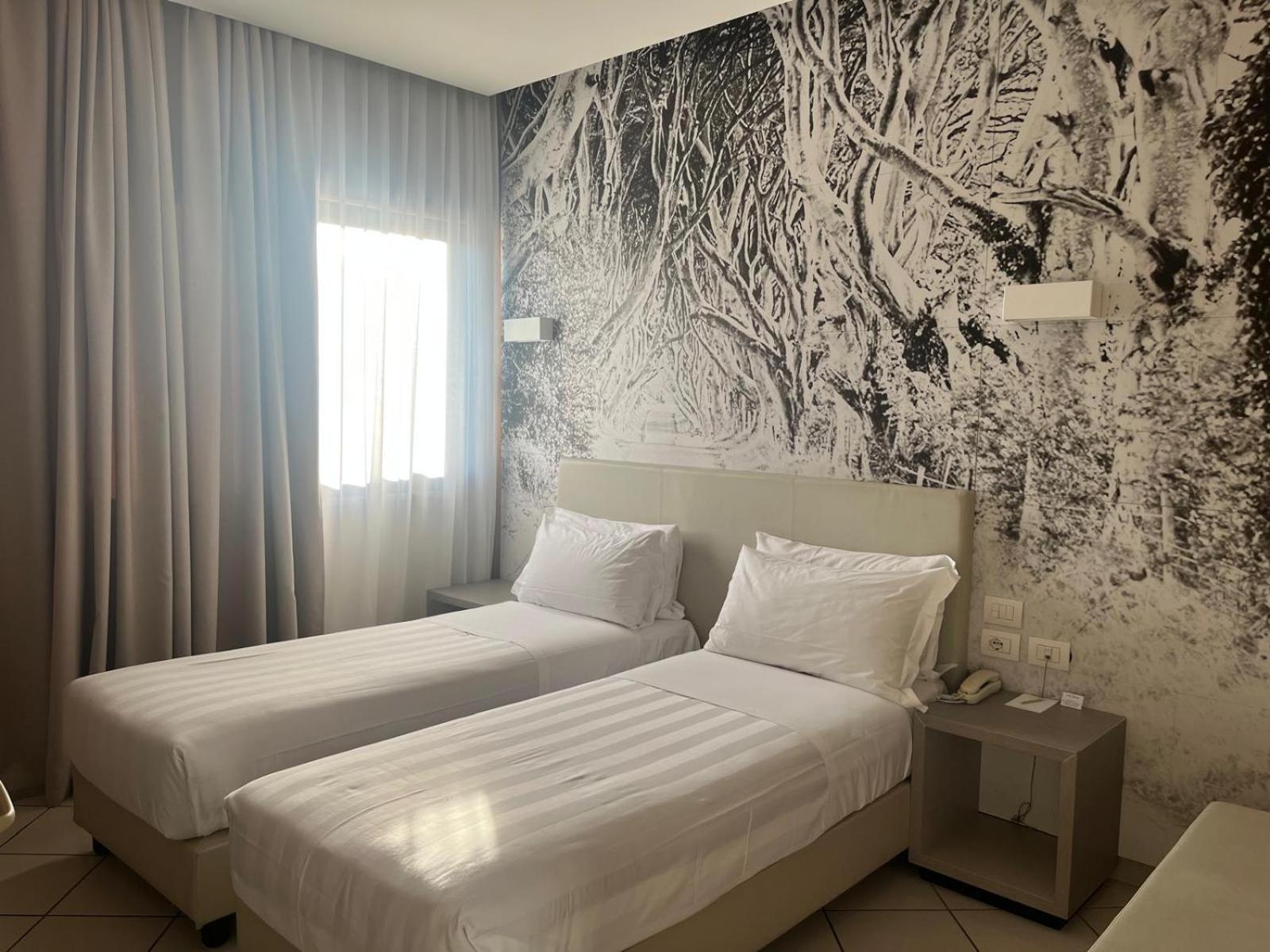 Hotel Napoleon Lucca Esterno foto